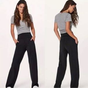 Lululemon Take It Easy Wide Leg Pant Black Size 8
